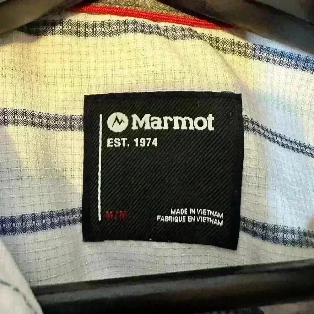 Marmot Syrocco Short Sleeve Pocket Button Down - Medium - Picture 7 of 9